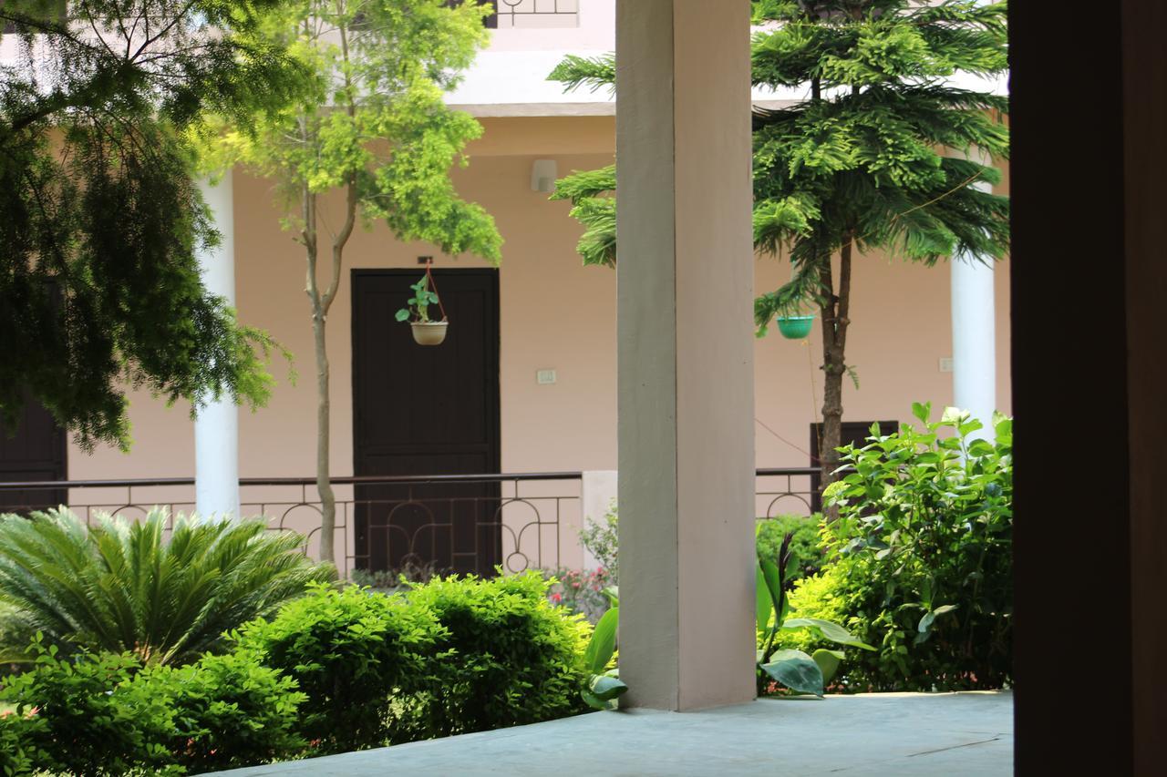 Greenwood Hotel บีมตาล ภายนอก รูปภาพ