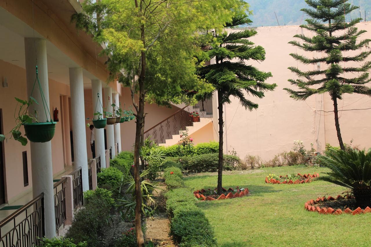 Greenwood Hotel บีมตาล ภายนอก รูปภาพ